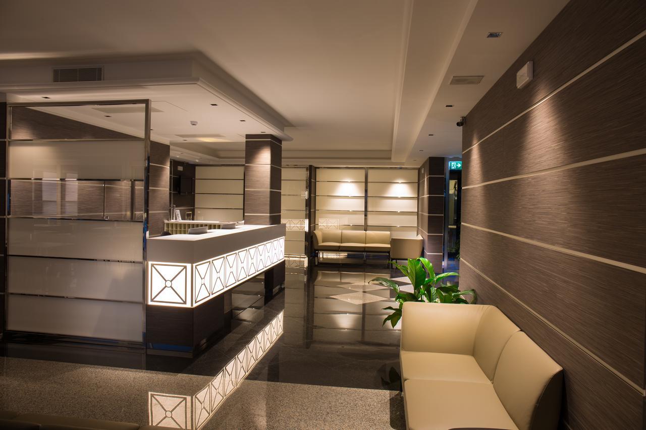 Hotel Imperial San Benedetto del Tronto Exterior photo