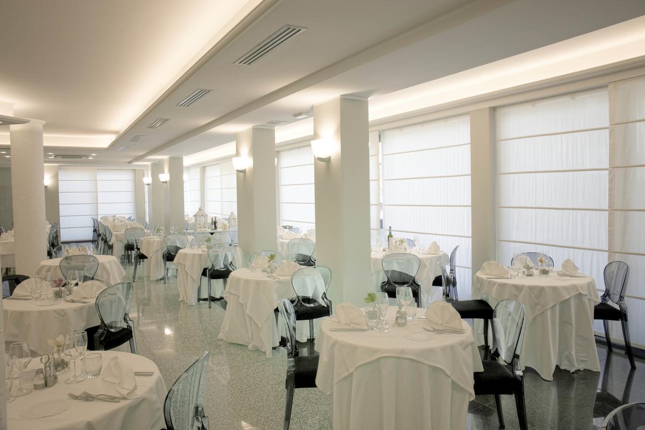 Hotel Imperial San Benedetto del Tronto Exterior photo